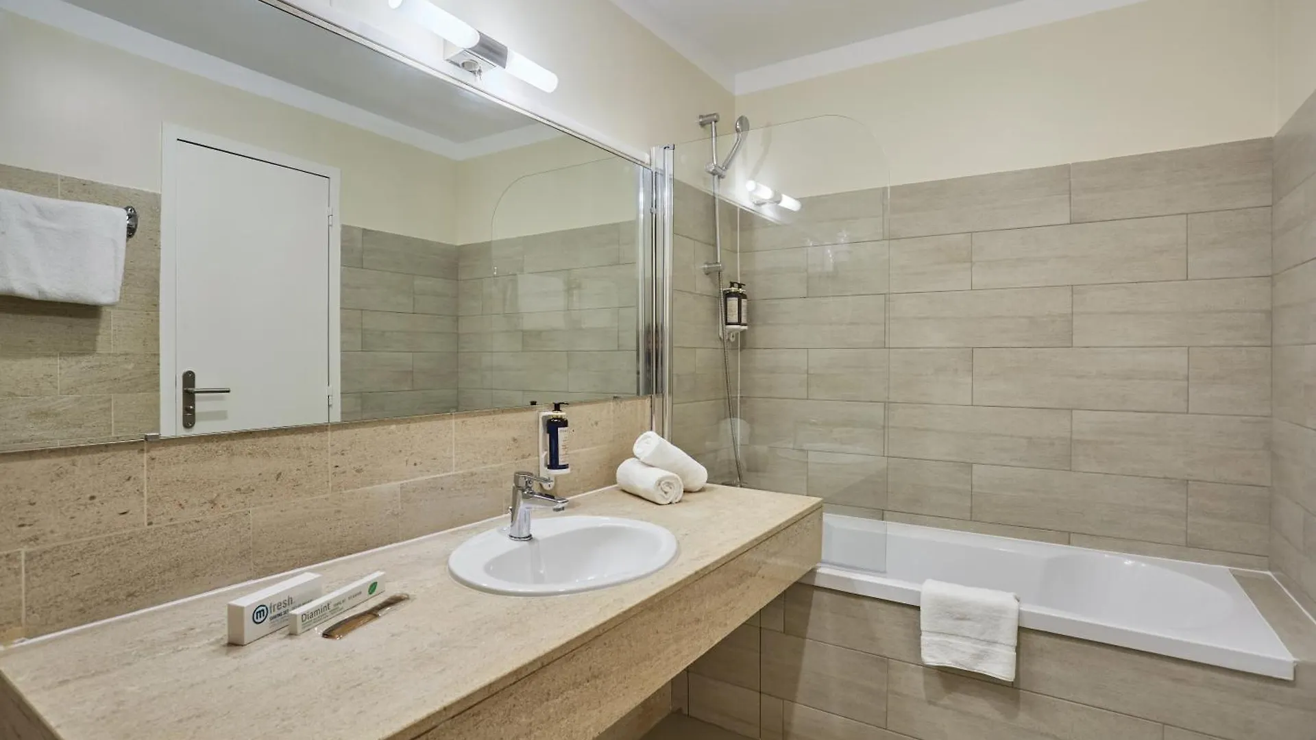 Hotel Beauquartier Montmartre 3*